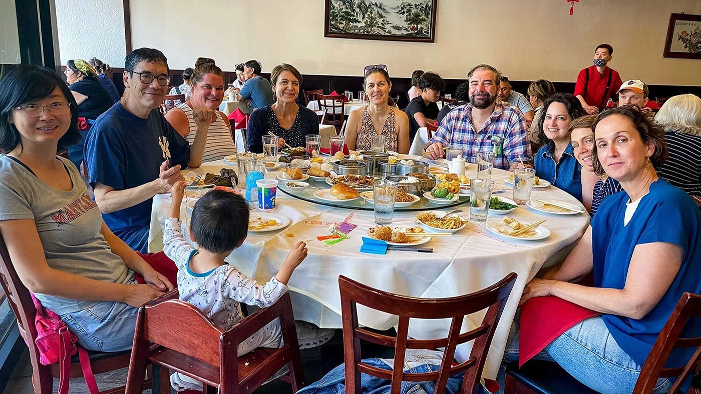 Group of URSP Alumns at a lunch table
