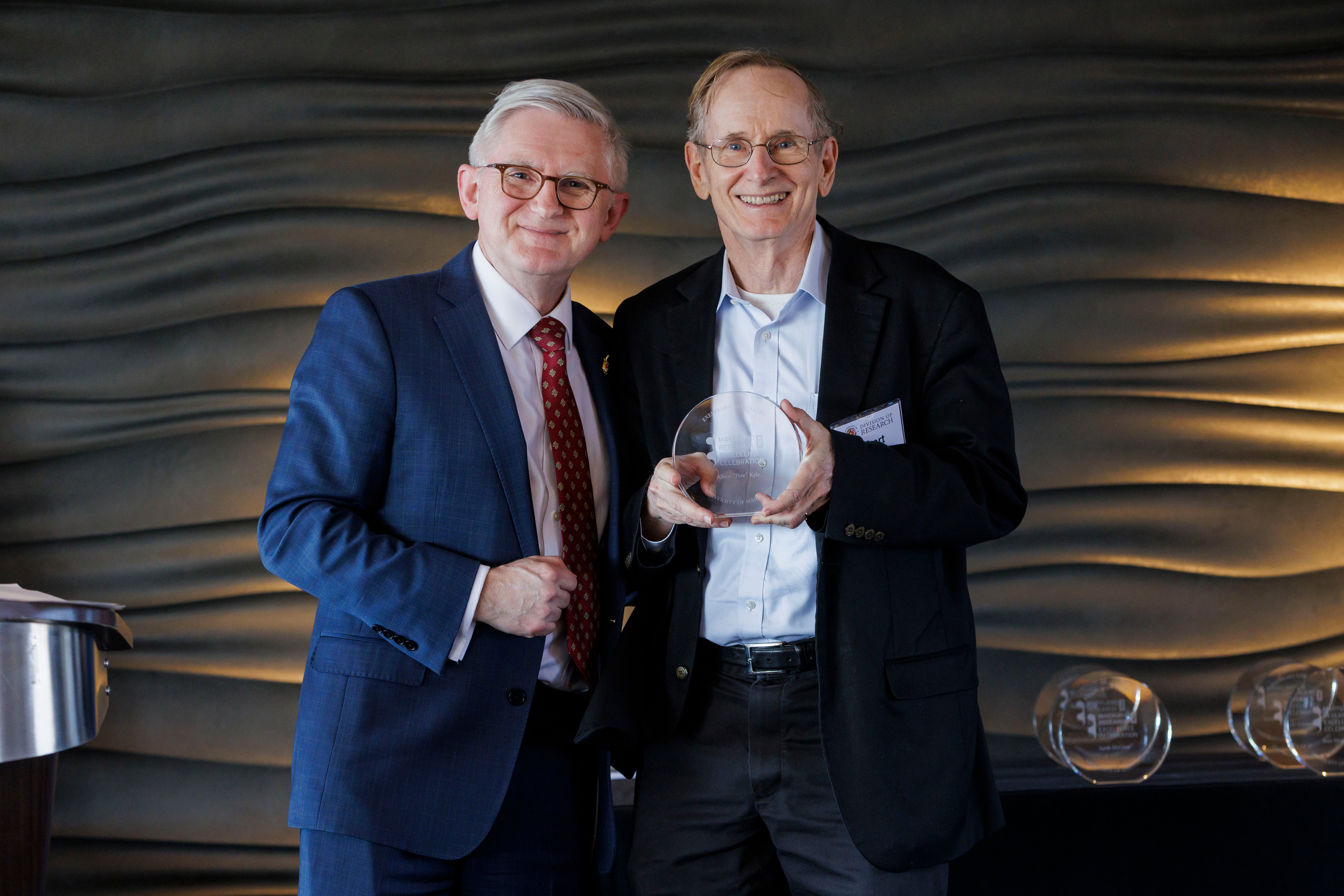 Albert “Pete” Kyle receiving award