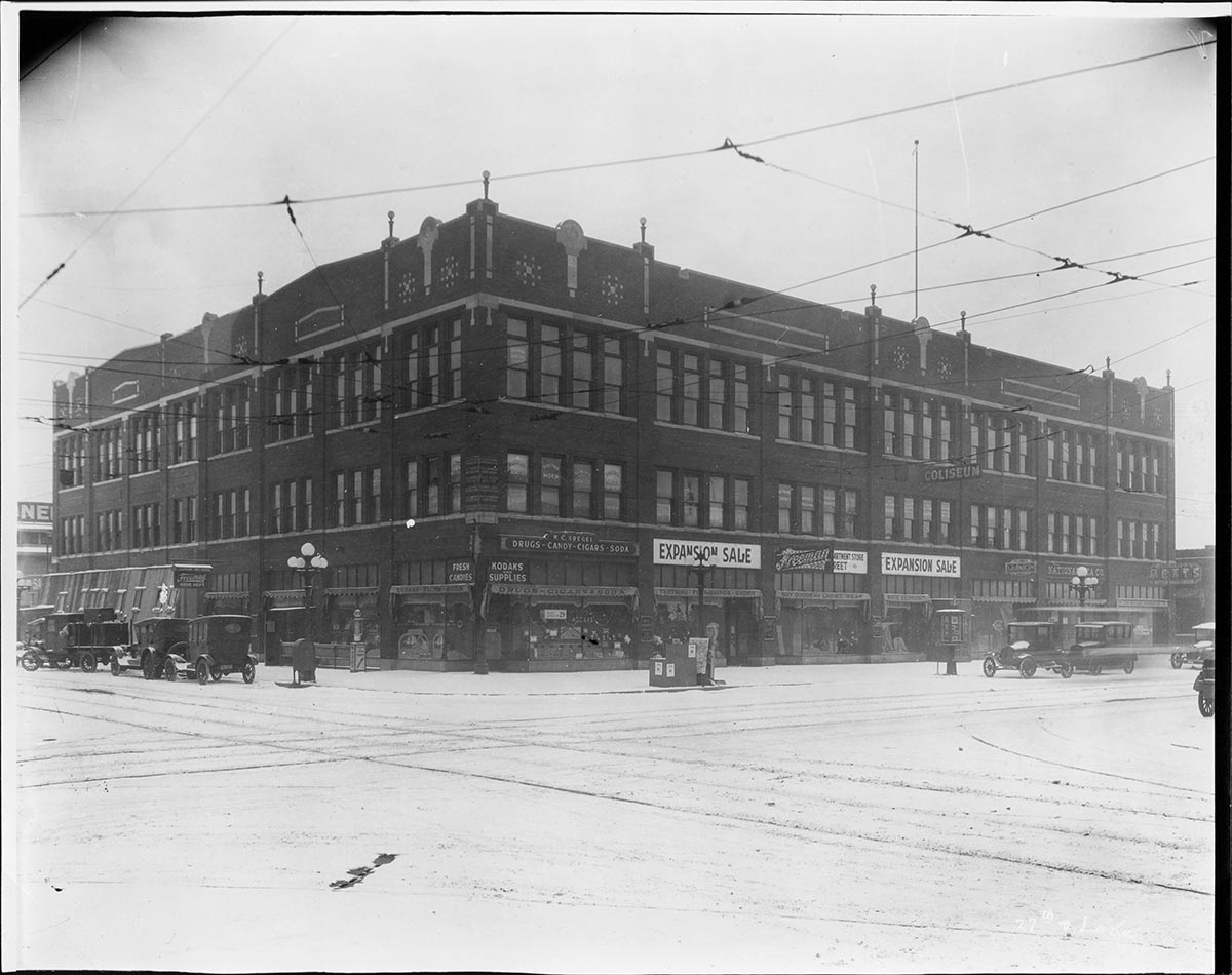 The Coliseum (Minneapolis) in 1917