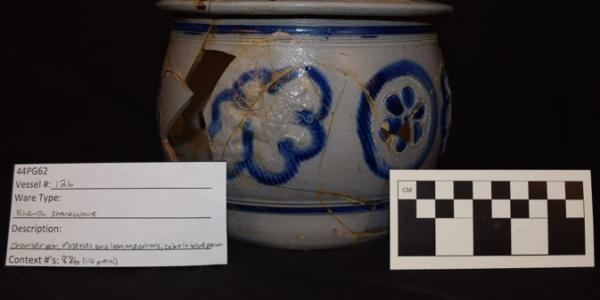 Stoneware vessel