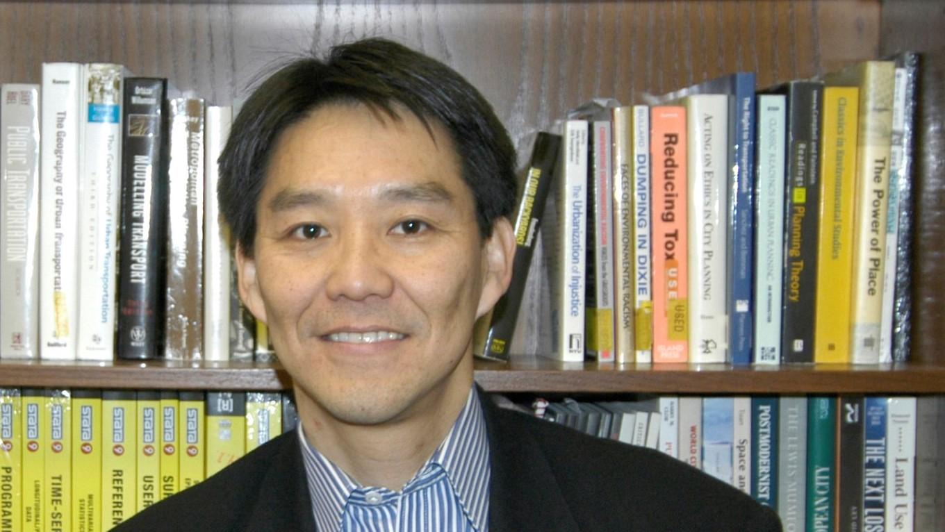Hiroyuki Iseki Named Associate Professor of Urban Studies and Planning