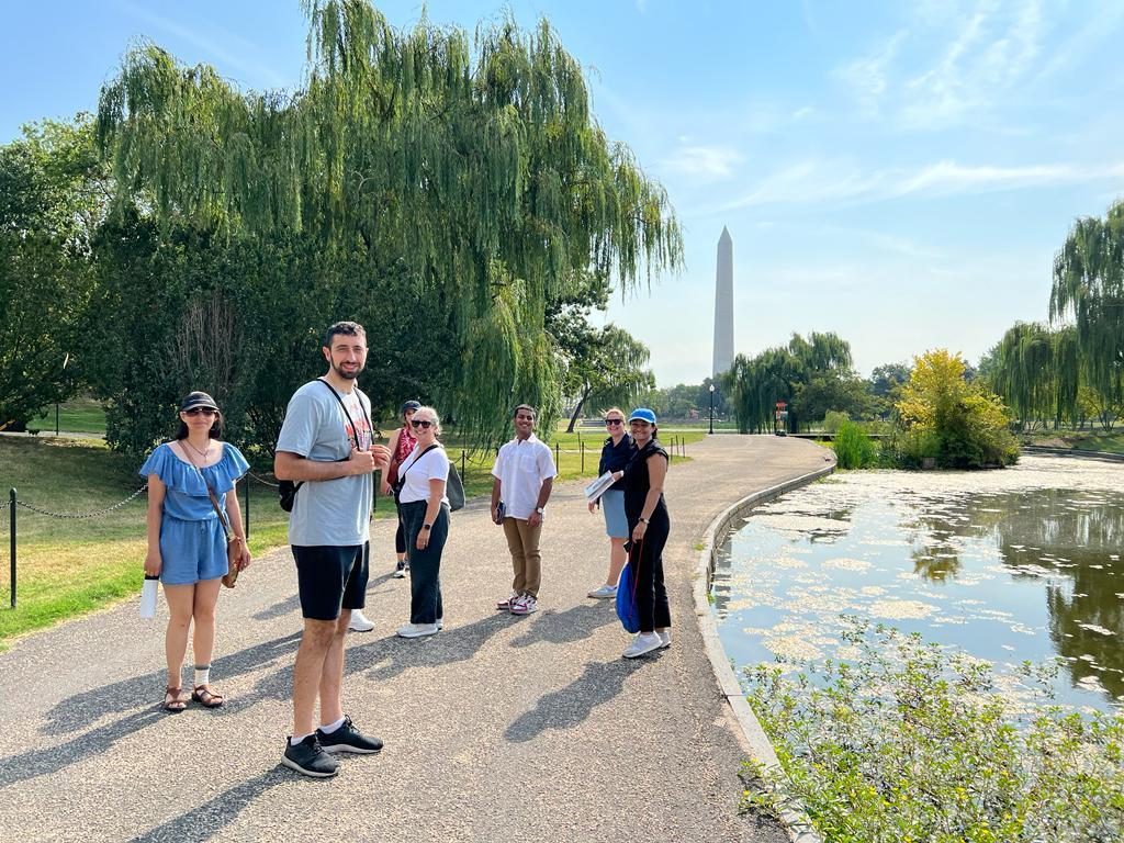 Students and faculty enjoying a sunny day on the National Mall.