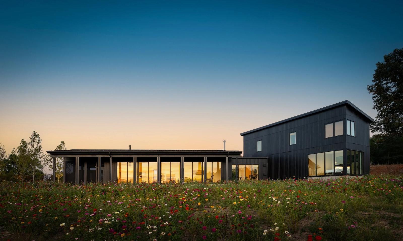 Flint Hill by Gardner Architects